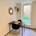 Vaste Appartement Renove - Centre Ville